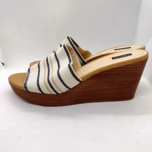 Alex Marie Kloey sandals size 11